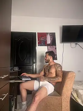 Kenny romano online show from April 2026 10:48:01 PM