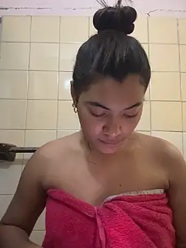 Sweetroseof online show from March 2026 03:13:02 PM