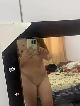 Snapshot of la_rojita069 chatting on March 2026 09:54:02 PM la rojita069 online show from March 2026 09:54:02 PM