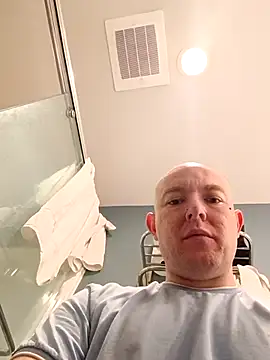 luckilyfound3 online show from March 2026 09:06:02 AM