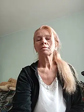 ViktoriaSexi1 online show from April 2026 08:48:01 AM