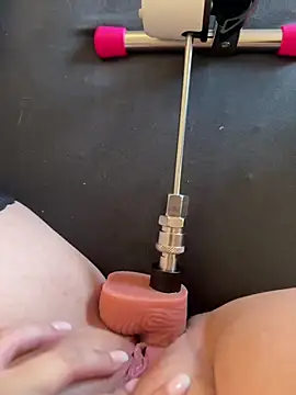 Snapshot of Jolina_Juice chatting on June 2026 08:34:01 AM Jolina Juice online show from June 2026 08:34:01 AM