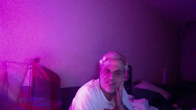 chiara-mario online show from March 2026 03:43:01 AM