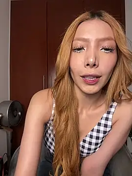 Suki 3 online show from June 2026 09:48:02 PM