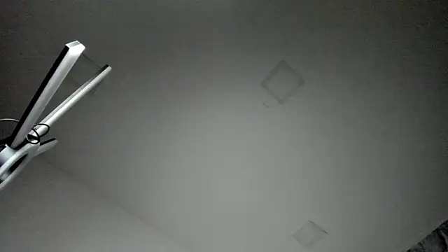 kristen-thomson online show from April 2026 05:59:01 PM