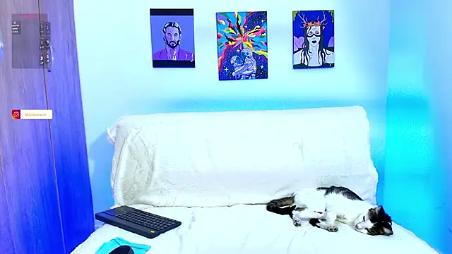 mazi  keen   online show from March 2026 11:32:01 PM