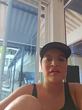 Pretty Julieta online show from June 2026 07:56:01 PM
