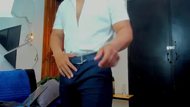 RomanCroft online show from March 2026 12:05:03 PM