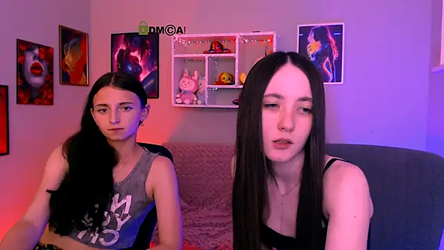 Snapshot of bella_dorn chatting on June 2026 07:28:02 PM bella dorn online show from June 2026 07:28:02 PM
