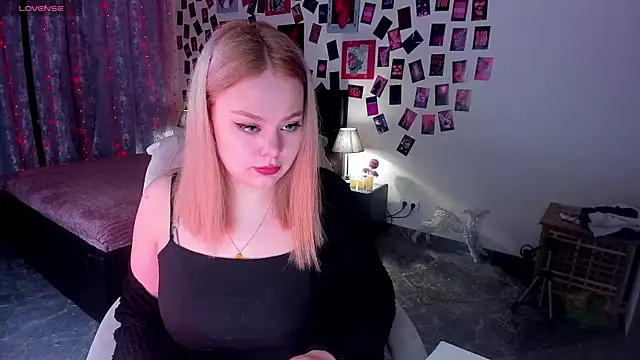 AmeliaMerris online show from March 2026 08:31:01 PM