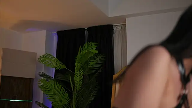 RubyConner online show from April 2026 09:41:02 PM