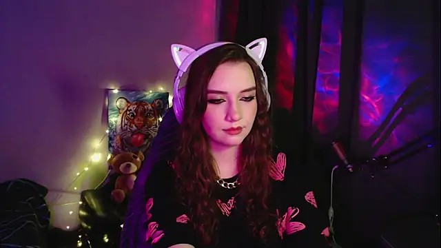 Celia Sensual  online show from April 2026 08:04:01 PM