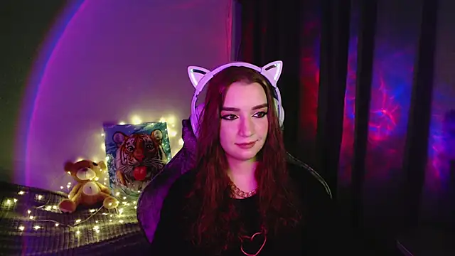 Celia Sensual  online show from July 2026 08:25:01 PM