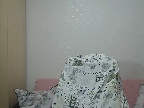 BlondEagleMuscle online show from April 2026 09:37:01 PM