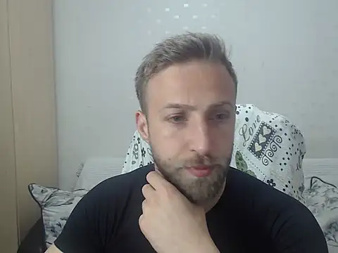 BlondEagleMuscle online show from April 2026 07:38:02 PM