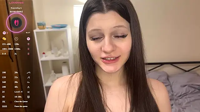 Snapshot of cutessofia chatting on March 2026 02:04:02 AM cutessofia online show from March 2026 02:04:02 AM