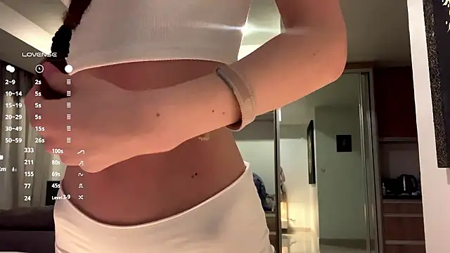 Kissme Kira online show from March 2026 10:20:01 PM