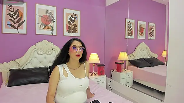 YayaQueen online show from March 2026 11:59:02 AM