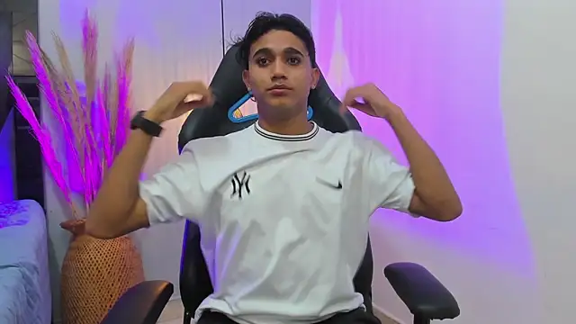 Morgan Bladee online show from April 2026 10:00:02 PM