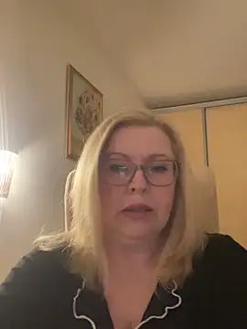 JanieLight53 online show from March 2026 08:04:01 PM