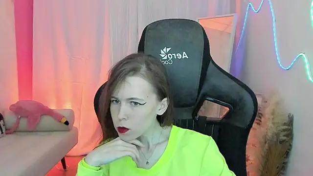 AriaGracen online show from April 2026 11:32:01 AM