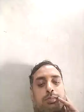 rockym1995 online show from May 2026 07:36:01 AM