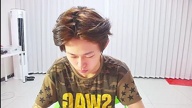 Chili-001 online show from July 2026 11:16:02 AM