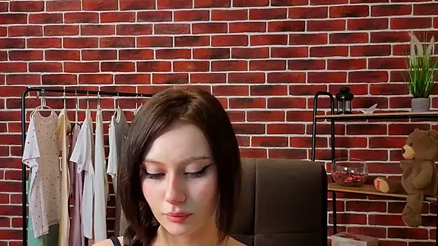 MargarettHampton online show from March 2026 01:22:01 PM