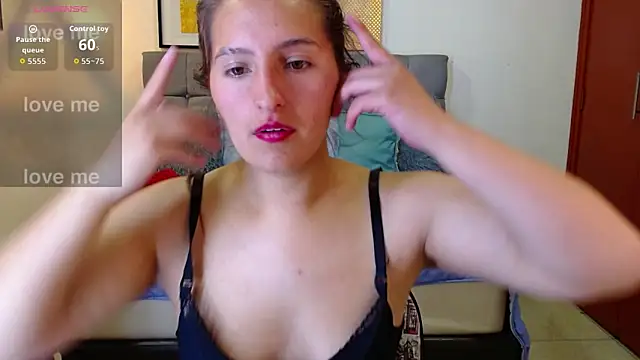 Sharon makelove online show from April 2026 07:19:01 PM