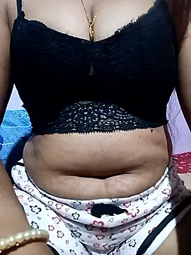 Snapshot of Purva2 chatting on April 2026 06:19:02 PM Purva2 online show from April 2026 06:19:02 PM