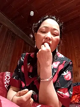 Yellow-pink online show from March 2026 11:02:02 AM