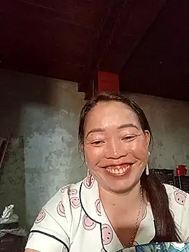 Yellow-pink online show from April 2026 01:27:01 AM