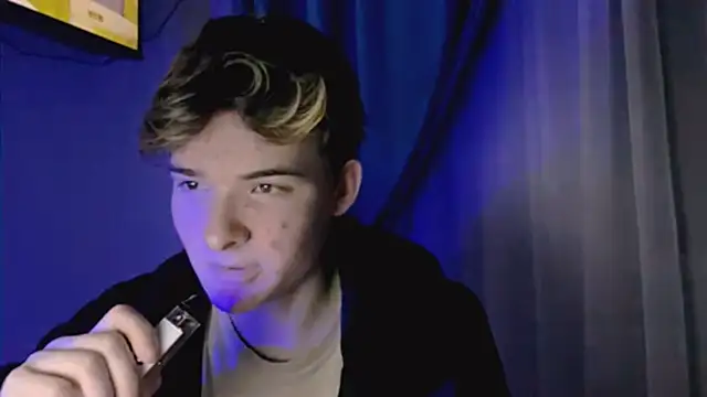 Snapshot of niksikor chatting on March 2026 10:47:01 PM niksikor online show from March 2026 10:47:01 PM