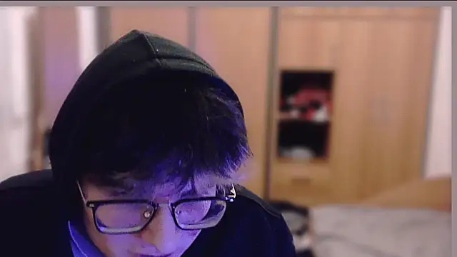 Snapshot of niksikor chatting on March 2026 09:43:01 PM niksikor online show from March 2026 09:43:01 PM