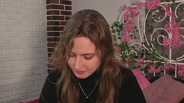 RubieHeiser online show from April 2026 06:02:01 PM