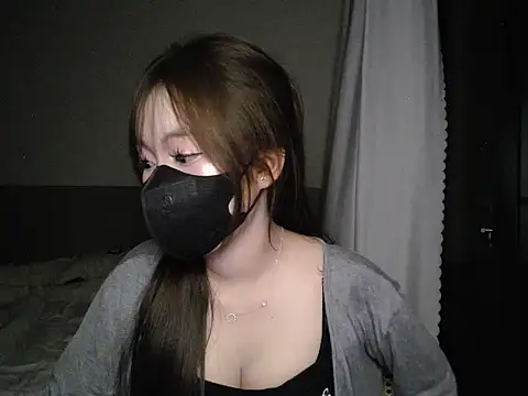 HeooPeppa online show from March 2026 05:18:01 PM