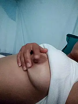 Snapshot of Sweet-cum425 chatting on April 2026 06:30:01 AM Sweet-cum425 online show from April 2026 06:30:01 AM