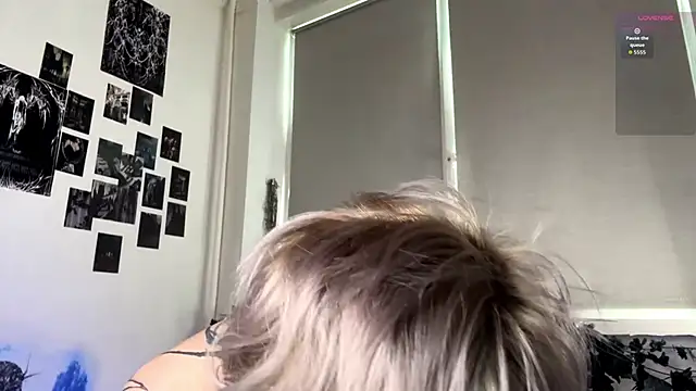 KizzieSherbert online show from June 2026 11:04:02 AM