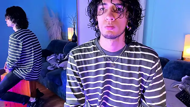 Skinny Mac online show from April 2026 12:30:01 AM