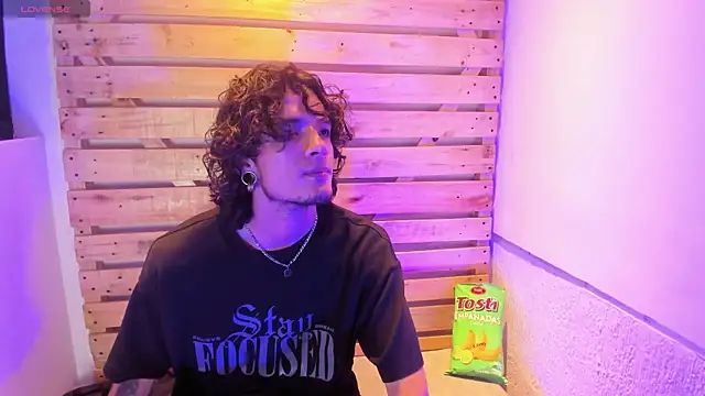 Skinny Mac online show from April 2026 02:18:02 PM