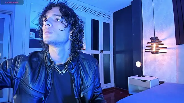 Skinny Mac online show from April 2026 01:41:02 PM