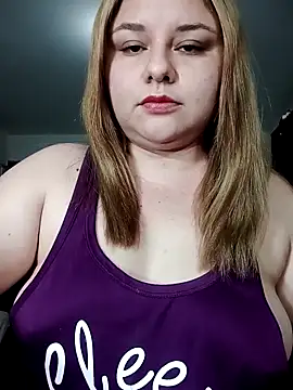 jennyyhottt online show from April 2026 06:36:02 PM