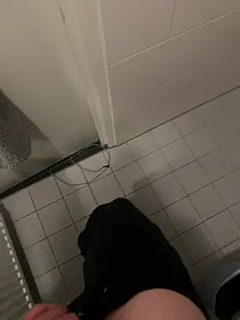 Snapshot of maniackle chatting on March 2026 06:40:02 PM maniackle online show from March 2026 06:40:02 PM