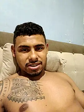 Snapshot of eupretin2026 chatting on March 2026 01:45:01 AM eupretin2026 online show from March 2026 01:45:01 AM