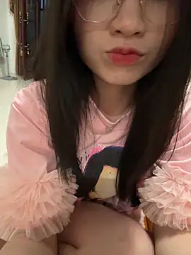 Snapshot of Cum-withyou chatting on May 2026 11:49:01 AM Cum-withyou online show from May 2026 11:49:01 AM