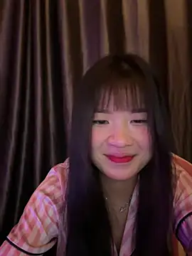 Snapshot of Cum-withyou chatting on May 2026 04:22:02 PM Cum-withyou online show from May 2026 04:22:02 PM
