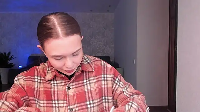 kittiangel00 online show from April 2026 04:23:02 AM