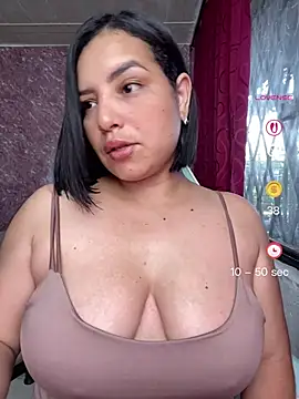 Kira33  online show from April 2026 09:41:02 PM