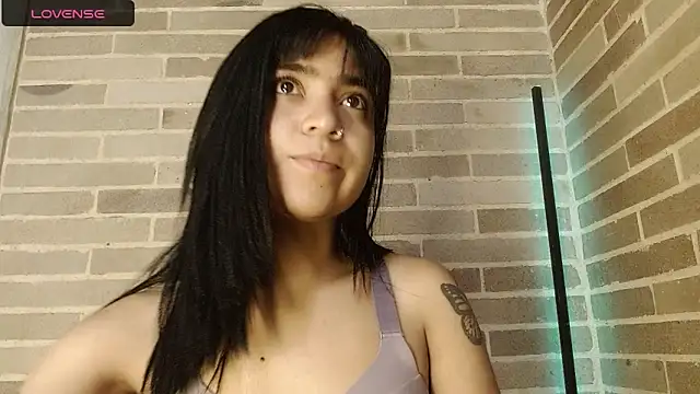 sweet-little online show from June 2026 11:48:01 AM