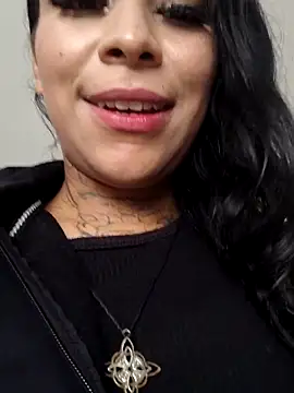 ZafiroCat online show from April 2026 08:09:02 PM